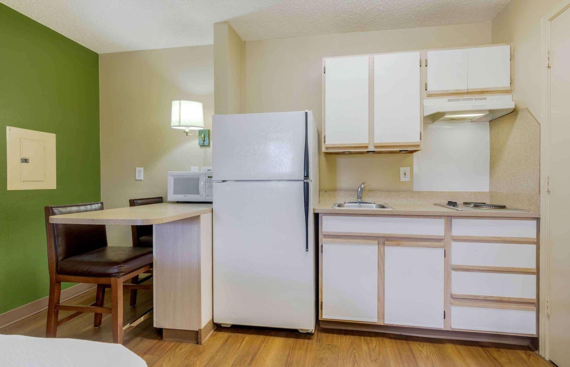 Extended Stay America Suites - Dallas - Las Colinas - Carnaby St Irving Luaran gambar